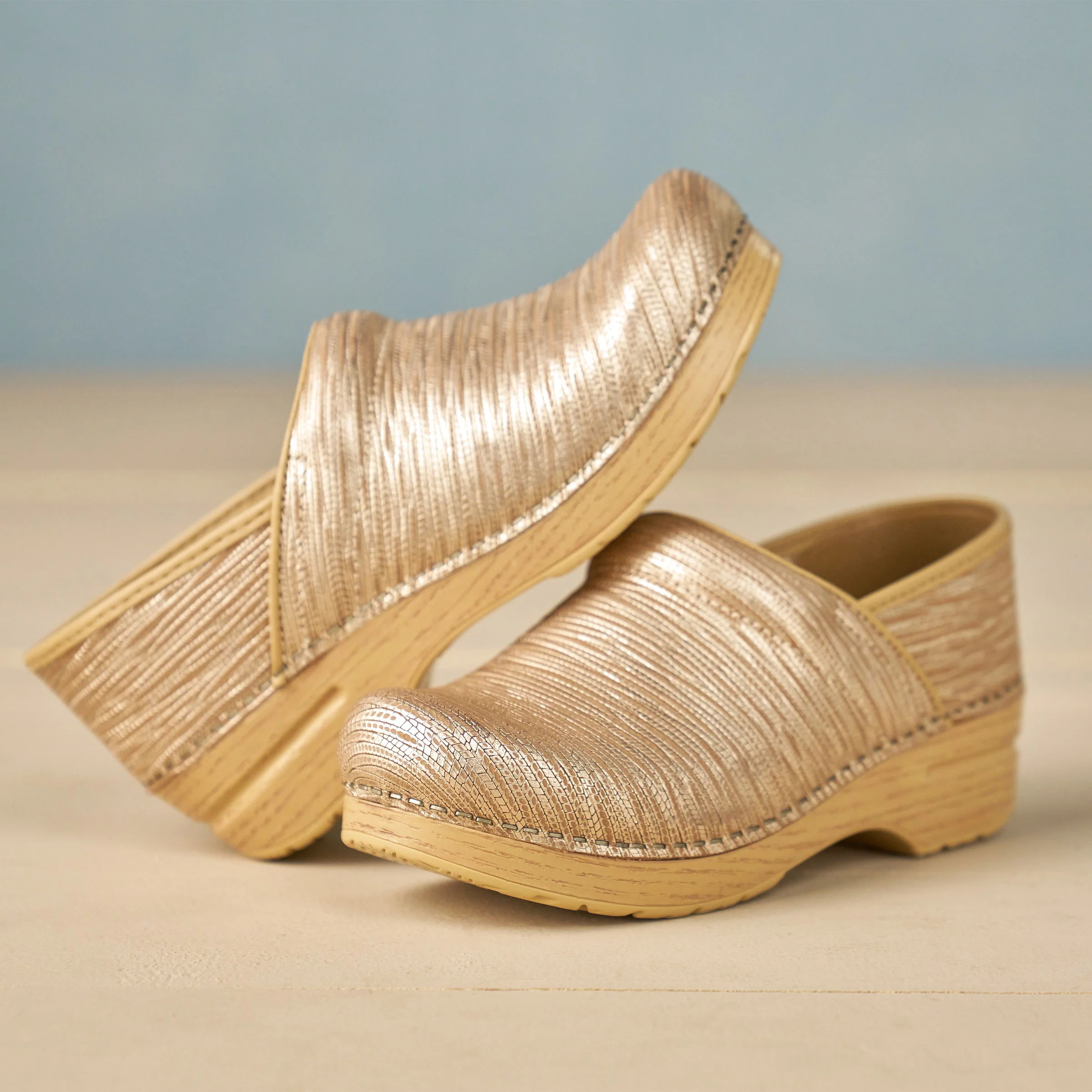 Professional Gold Texture - Image 2